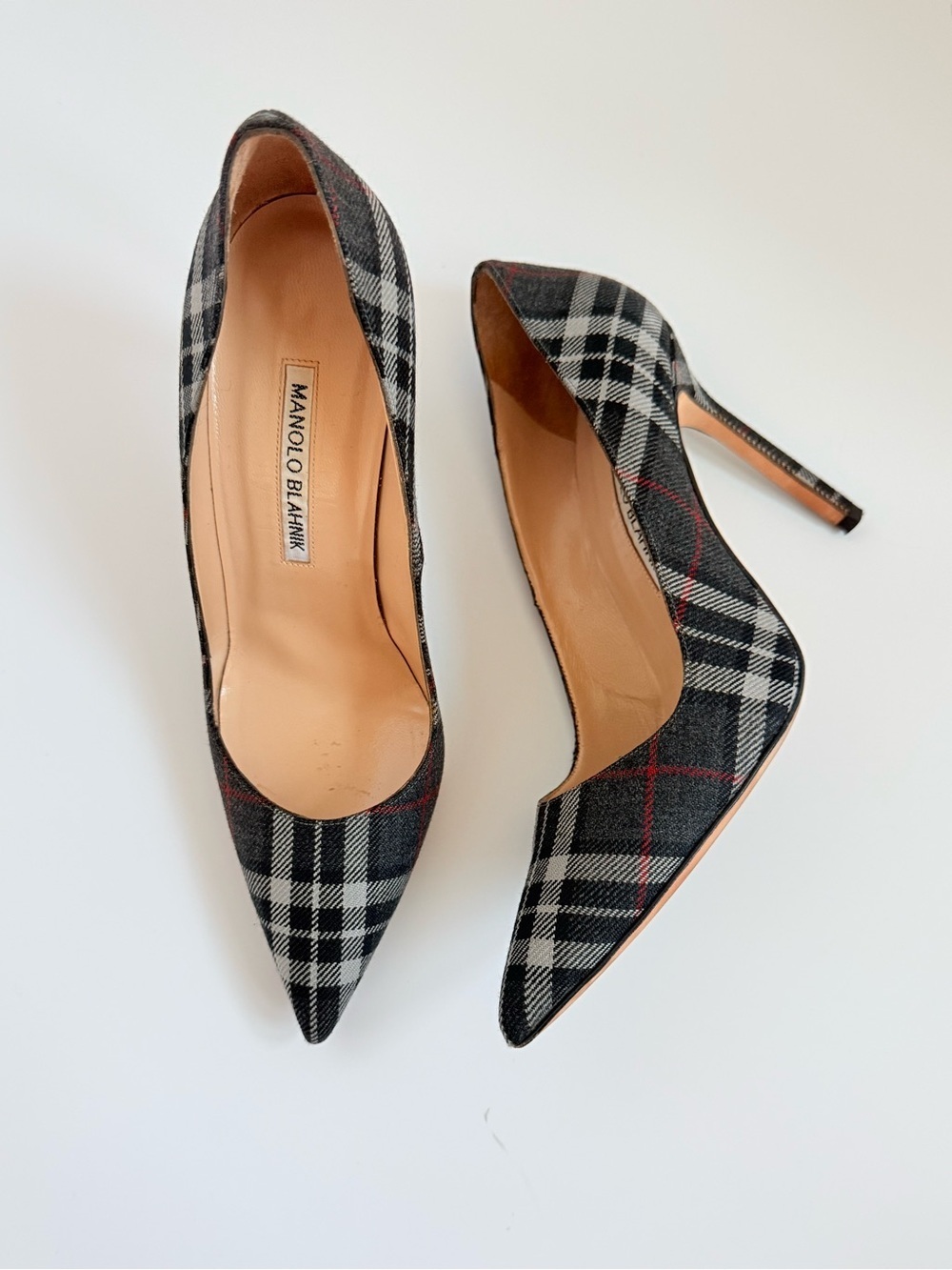 Manolo Blahnik BB 105 Grey Plaid Tartan Wool EU 37 Pointed Toe Stiletto Pumps